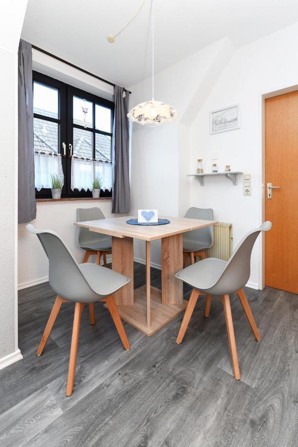 Ferienwohnung Seepferdchen Im Wohnpark Werdum Bagian luar foto